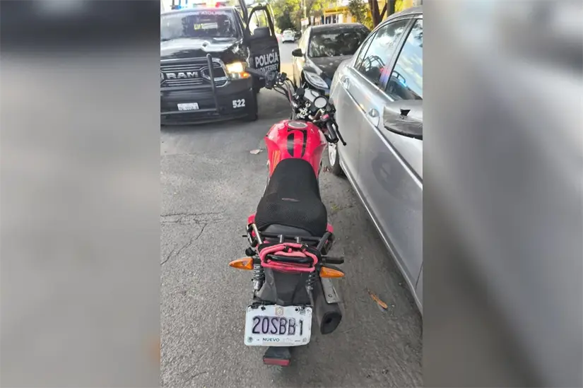 imagen recuadro El motociclista fue identificado como José Ángel L., de 24 años. Foto: Policía de Monterrey