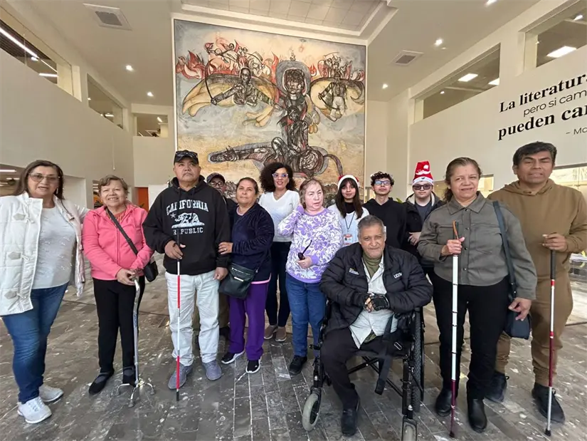 imagen recuadro Con la reapertura de sus instalaciones, la Biblioteca Central de Monterrey invita a participar en clases de Braille y un Taller de Narrativa. Foto: Rosy Sandoval