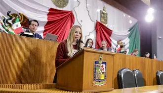 Propuesta de nueva Ley de Educación en Nuevo León incluye IA y restricciones a celulares