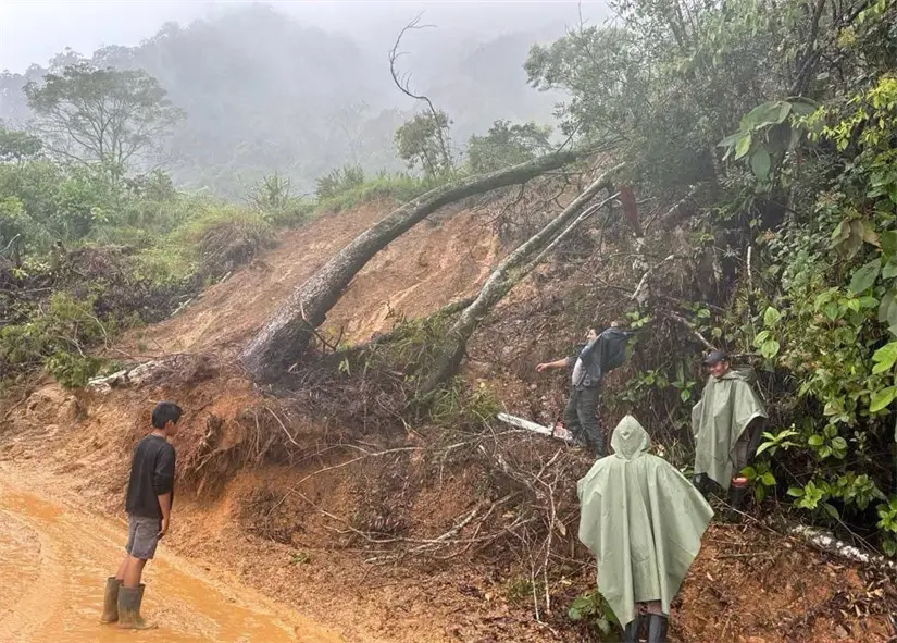 imagen recuadro De los diez días de desbordamientos, el municipio de Juárez registra la situación más crítica, con más de 189 viviendas afectadas. Foto: Protección Civil de Tila