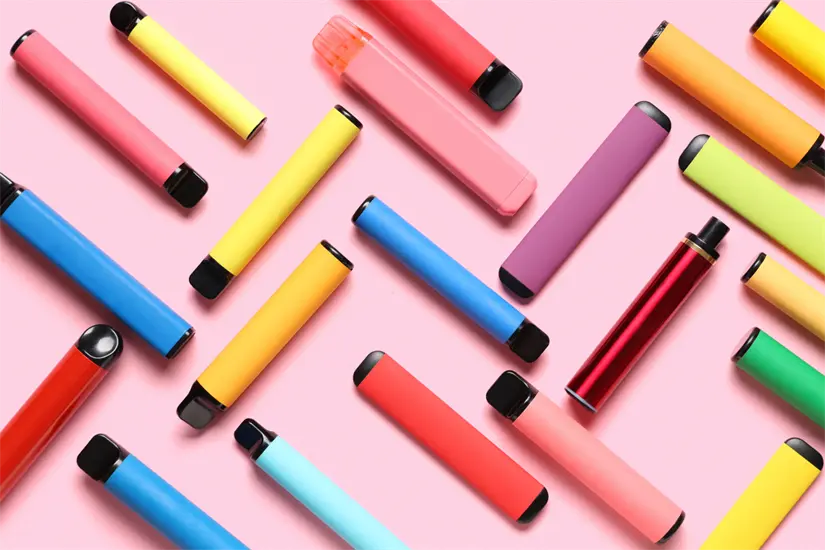 imagen recuadro El incumplimiento de la ley federal contra la venta de vapeadores se evidenció en un recorrido por Nuevo León. Foto: Canva