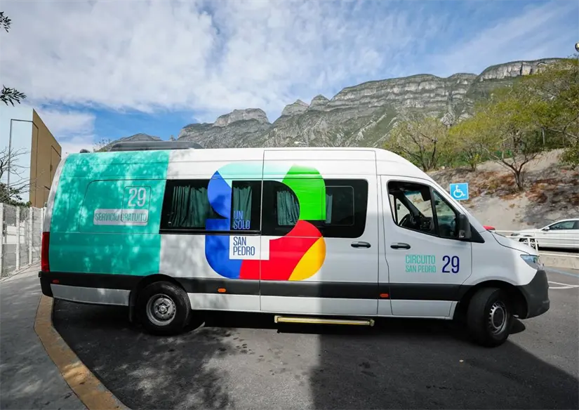 imagen recuadro Hasta el momento son 3 unidades de Circuito San Pedro las que darán servicio en la ruta Alcaldía - Alameda. Foto: Facebook San Pedro Garza García
