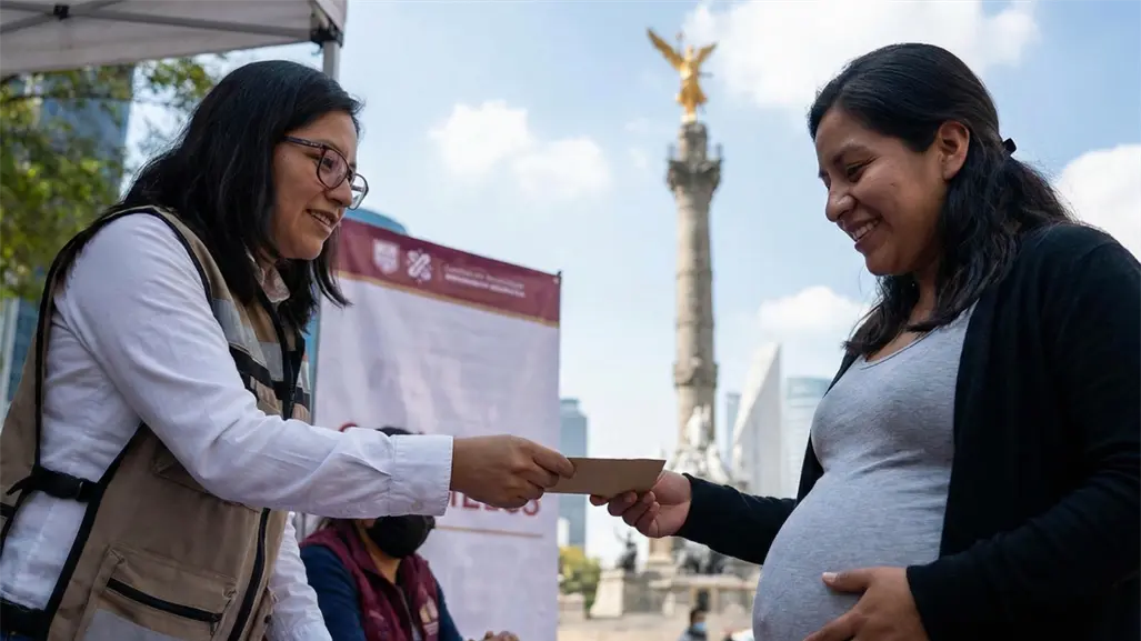 Nuevo apoyo de $1,200 para embarazadas en CDMX: requisitos y cómo obtenerlo
