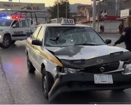 Embisten a madre e hijo en Saltillo mientras caminaban a la escuela