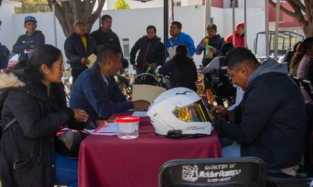 Los aspirantes en Edomex deben aprobar un examen que evalúa conocimientos teóricos y habilidades prácticas. Foto: Facebook @Gobierno de Melchor Ocampo 2025 - 2027