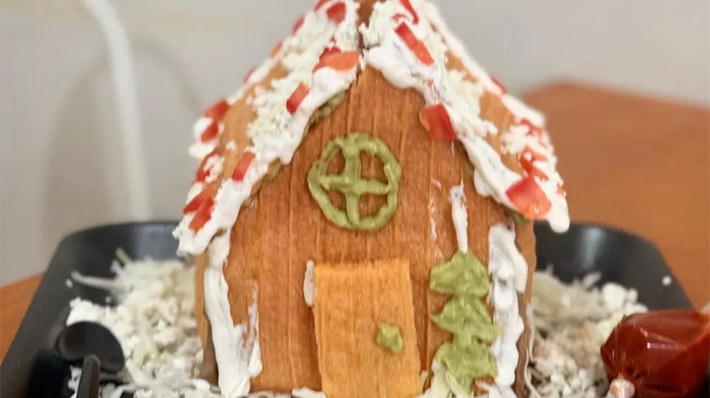 La casita de chicharrón: el nuevo fenómeno navideño hecho en México