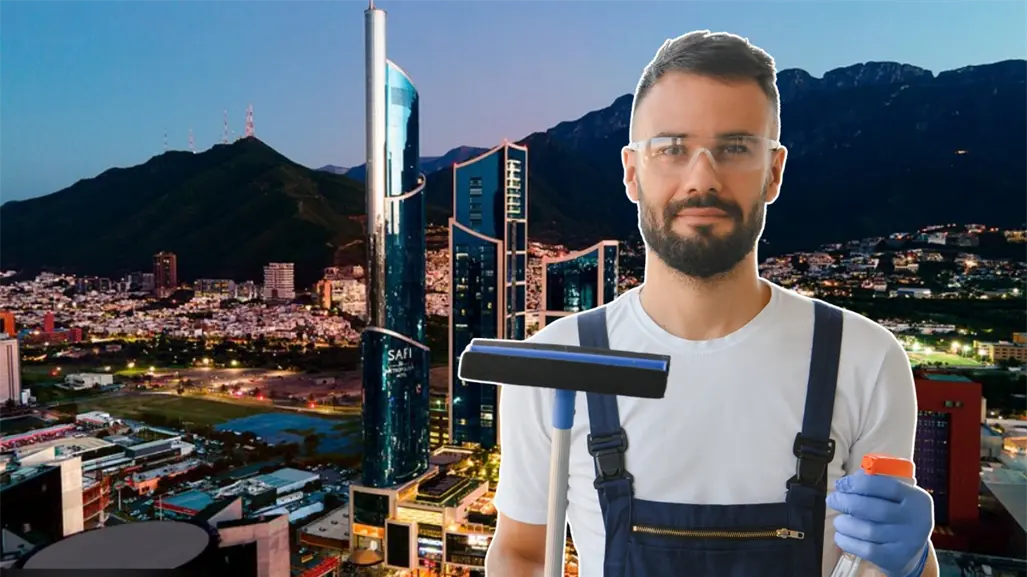 VIDEO I Los trabajadores que cuelgan del cielo: así se limpian los cristales del Hotel Safi