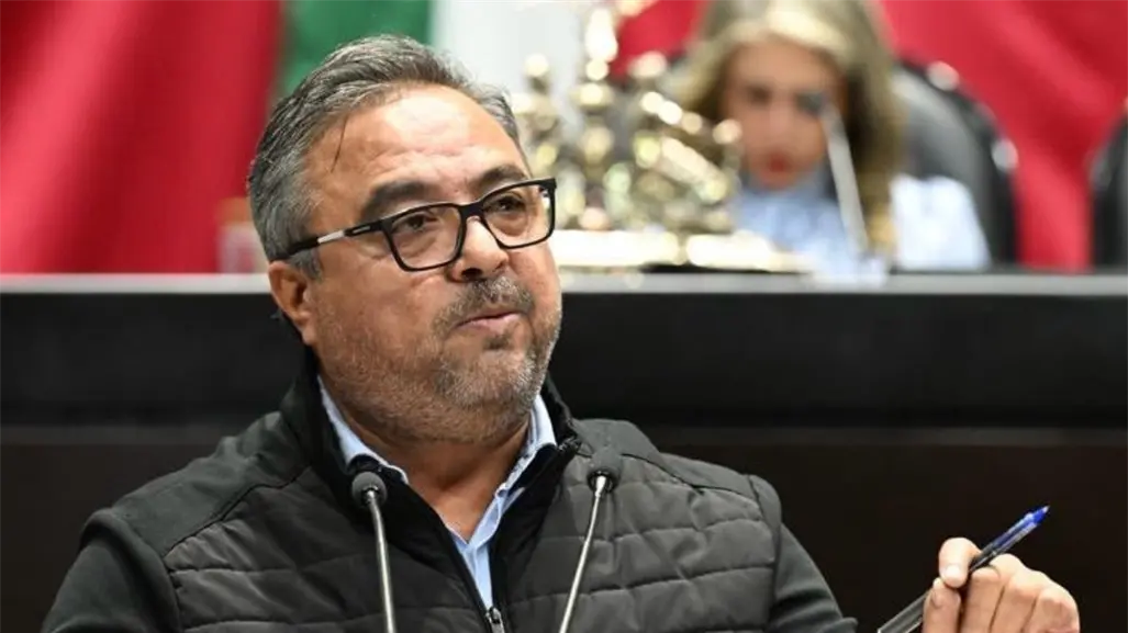 Víctor Pérez Díaz advierte sobre el impacto de la prohibición de vapeadores