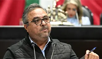 Víctor Pérez Díaz advierte sobre el impacto de la prohibición de vapeadores