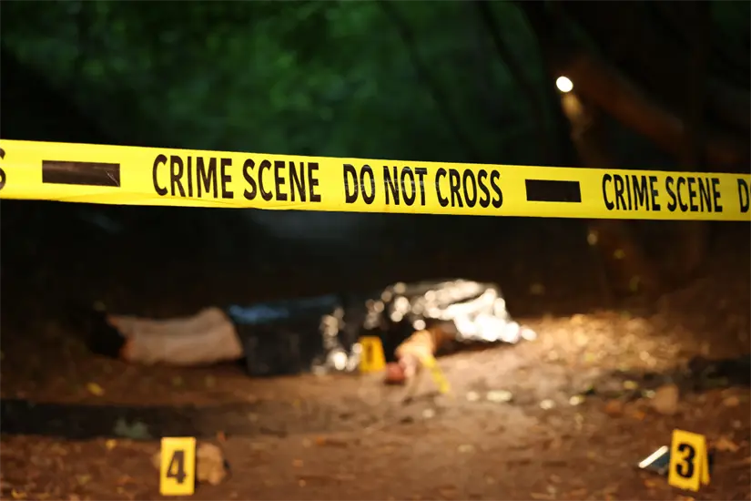 Vecinos de García viven creciente alarma tras la muerte de un hombre en un punto concurrido. Foto: Canva