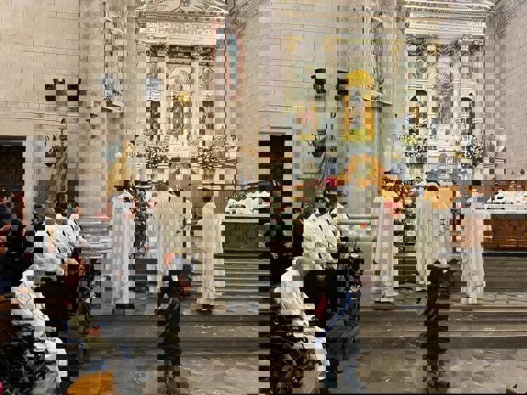 imagen-cuerpo imagen-cuerpo