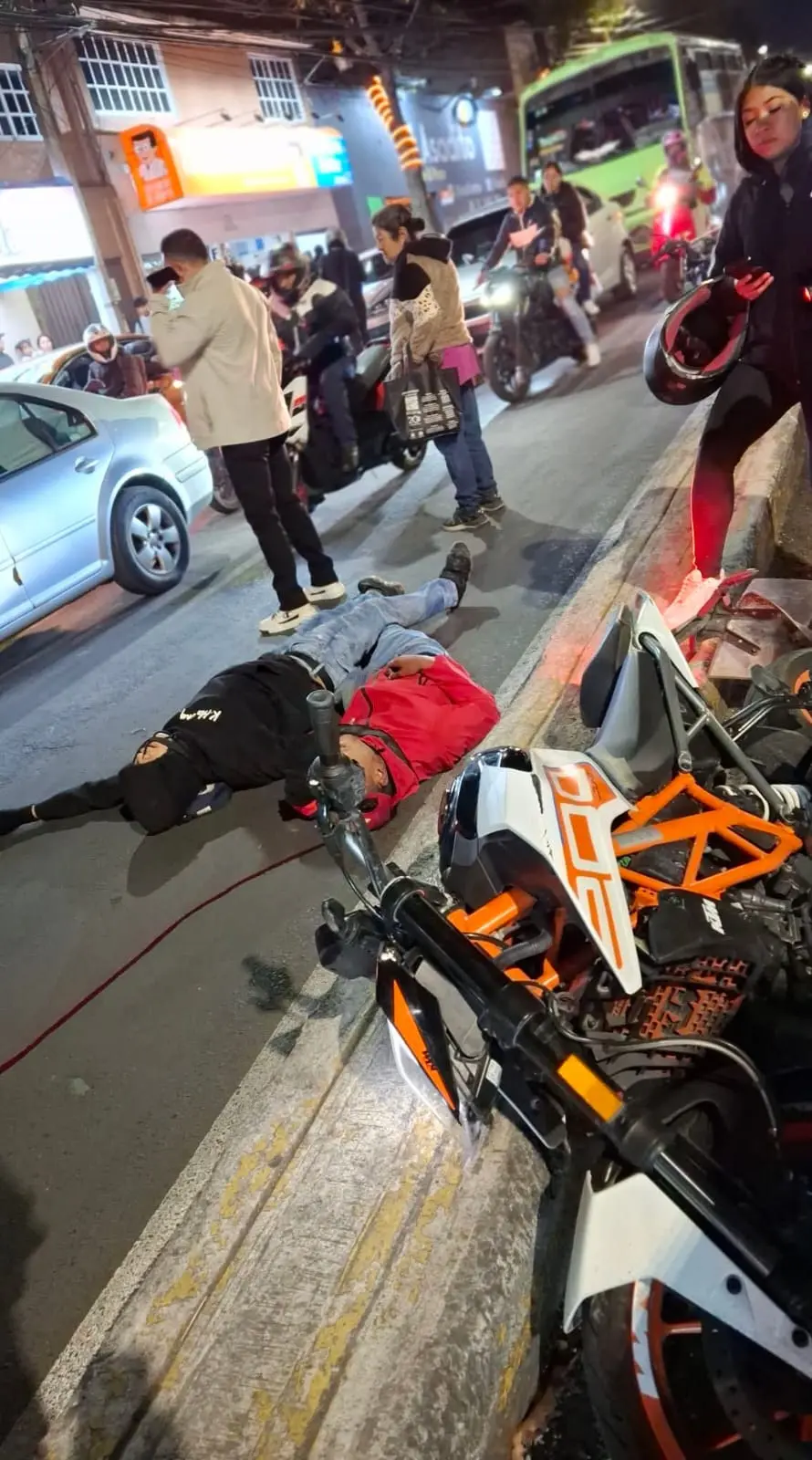 Asesinato en Álvaro Obregón. Foto: Grupos de emergencia