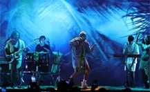 Bad Bunny 2025: Conoce a Chuwi, la banda boricua que calienta los conciertos del “Conejo Malo” en México