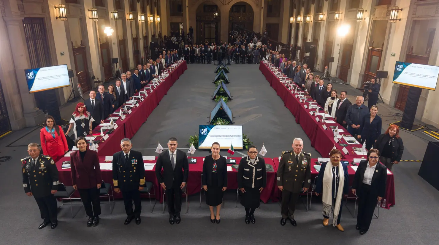 EL Gobernador de Durango, Esteban Villegas participó en Consejo de Seguridad Nacional. Foto: FB Claudia Sheinbaum.