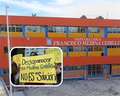 Buscan desaparecer prepa Medina Cedillo; manifestantes llegan a la presidencia de Tampico