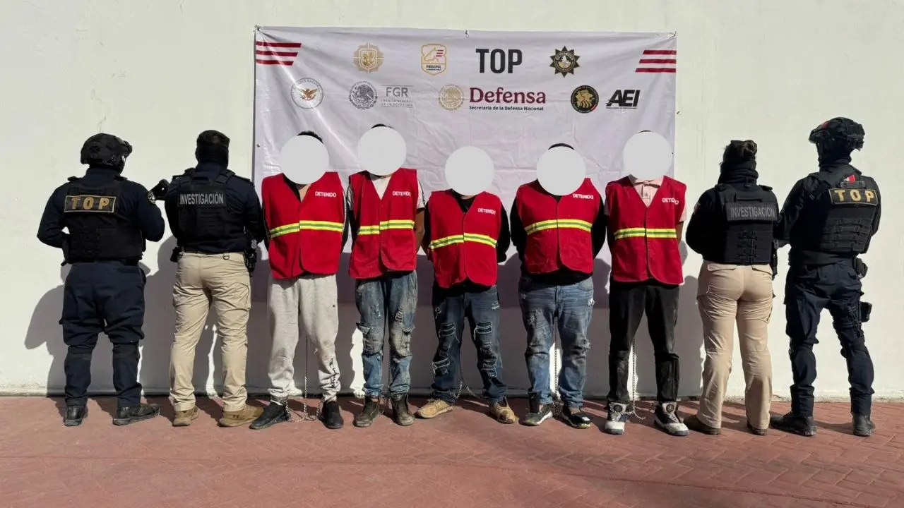 Los ahora detenidos no fueron identificados Foto: Policía de Proximidad de Escobedo