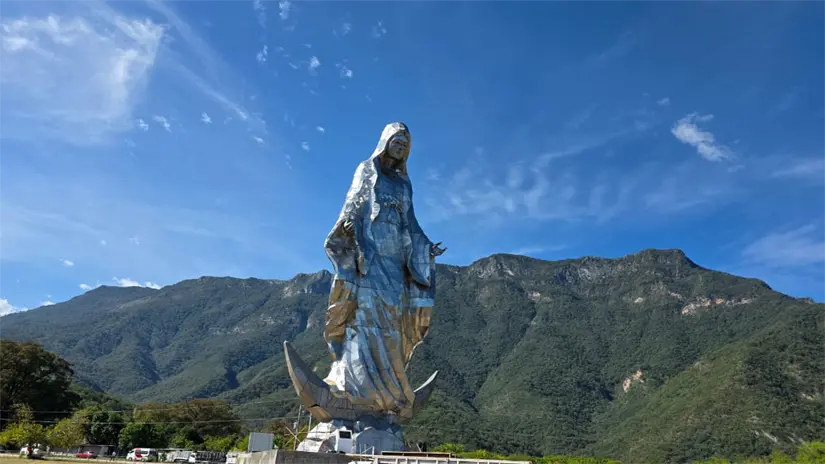 El Chorrito en Tamaulipas presenta la Virgen de la Misericordia. FOTO | POSTA