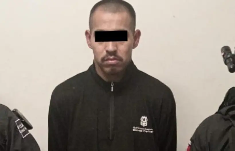 El sospechoso identificado como Miguel “N”, conocido bajo el alias de “El Pampers”. Foto: Secretaría de Seguridad y Vialidad Salinas Victoria.