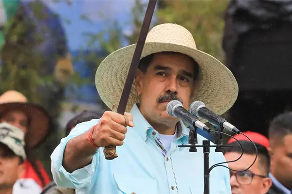 EU sanciona a familiares de Nicolás Maduro y empresas petroleras de Venezuela EU sanciona a familiares de Nicolás Maduro y empresas petroleras de Venezuela