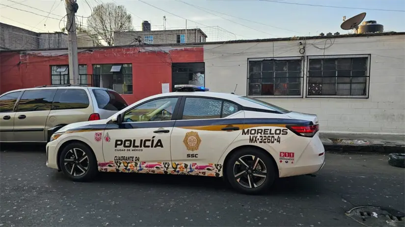 imagen recuadro Patrulla de la SSC en la zona de emergencia por fuga de gas. Foto: Ramón Ramírez