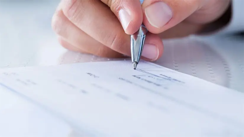 Falsas financieras Freepik