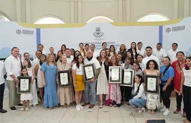 Mérida entrega el Premio a la Cultura Ciudadana 2025 a destacados ciudadanos
