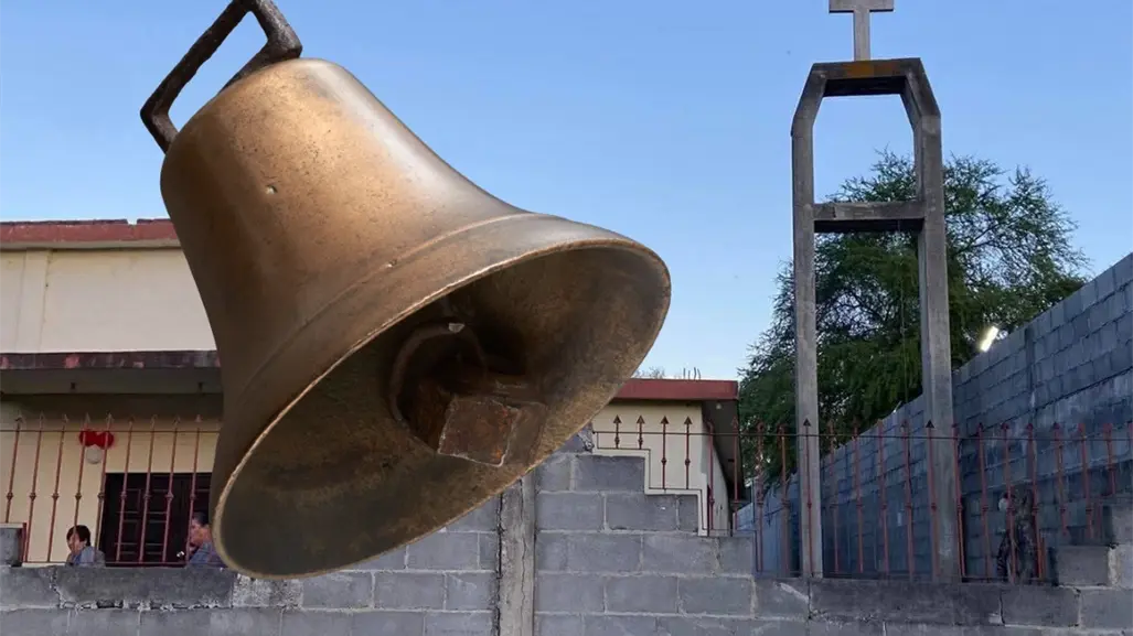 Roban campana de 60 años en iglesia guadalupana de Montemorelos, Nuevo León