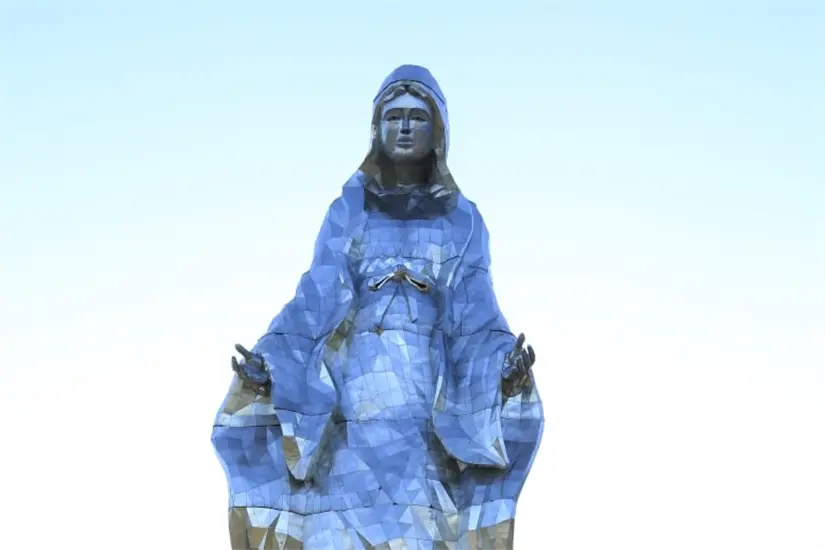 imagen recuadro La Virgen de la Misericordia hará de El Chorrito el principal santuario religioso del noreste de México. Foto: Carlos García