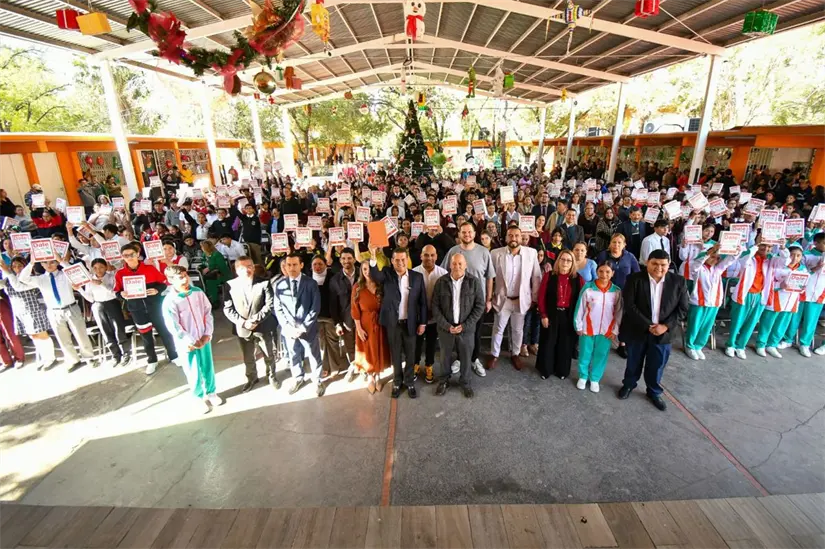 Programa “Dale Click y Ponte Nuevo”. Foto: Instituto Constructor de Infraestructura Educativa y Deportiva 