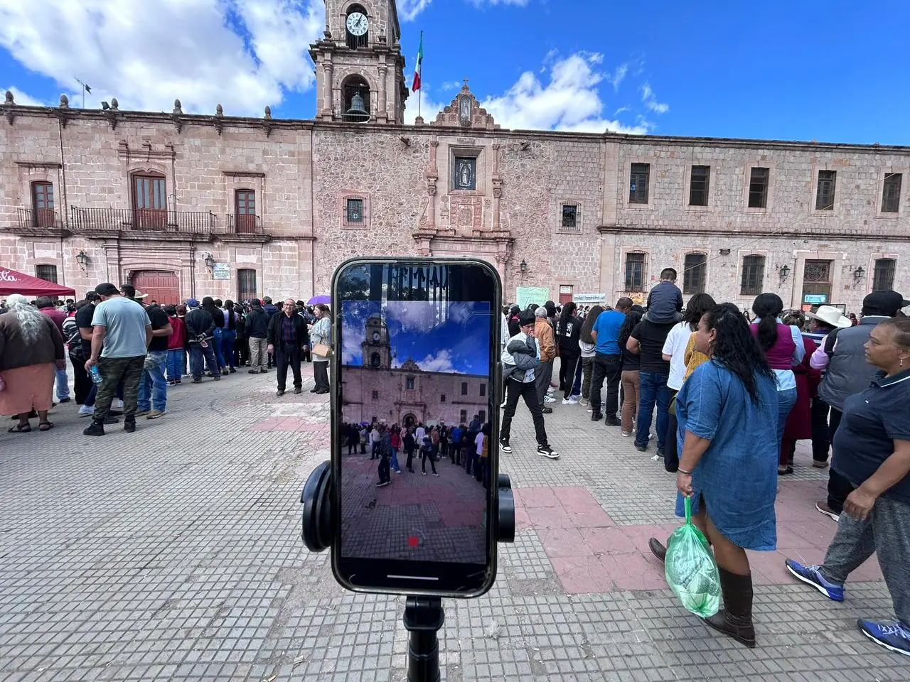 Santuario de Guadalupe de Durango se satura de miles de creyentes este 12 de diciembre