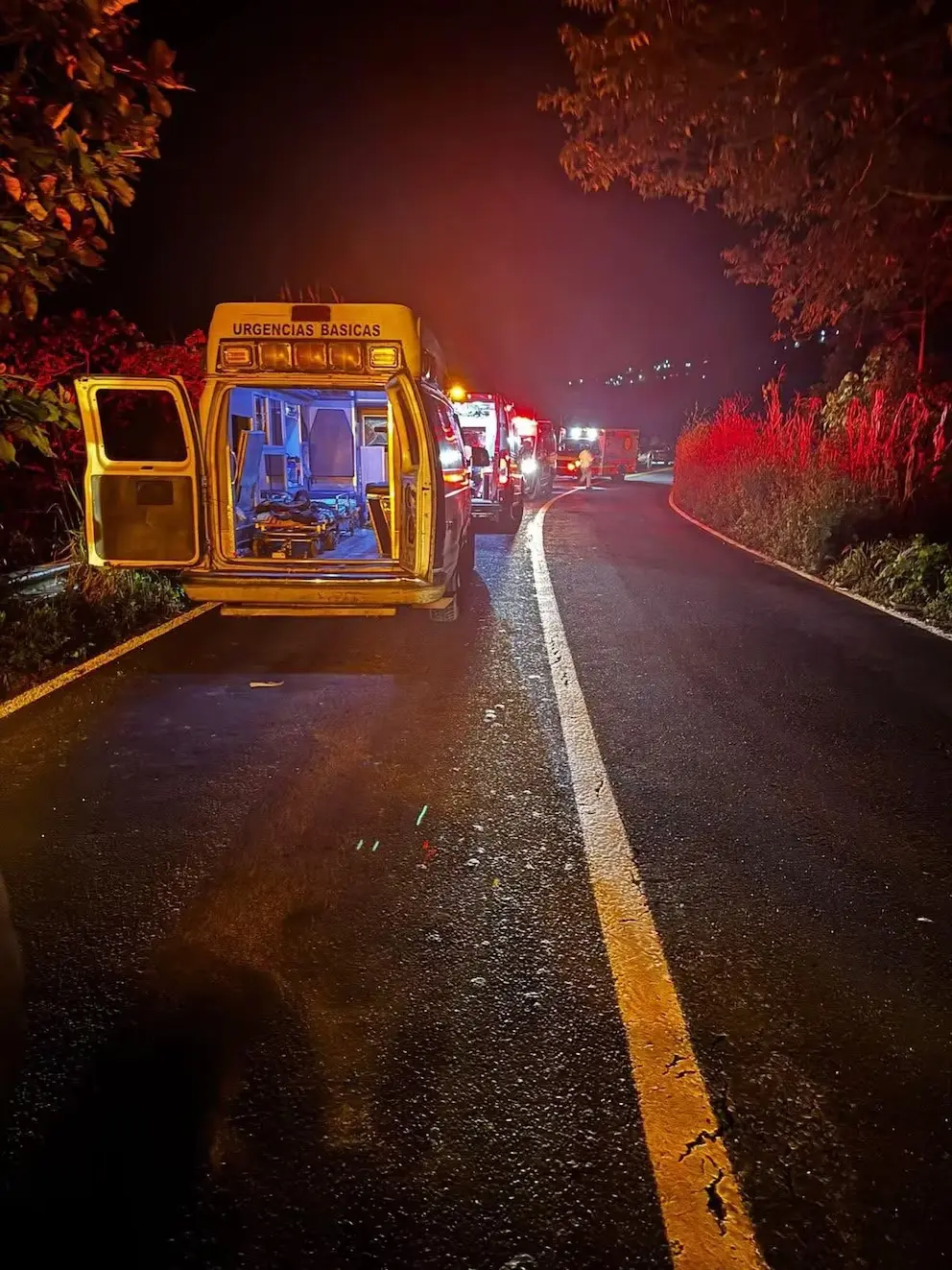 imagen recuadro El accidente se registró en el kilómetro 181 de la carretera federal México-Tampico. Foto: Facebook | Caos en la Huasteca.com.