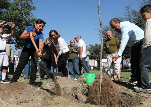 Escobedo avanza hacia un entorno m&aacute;s verde con reforestaci&oacute;n comunitaria