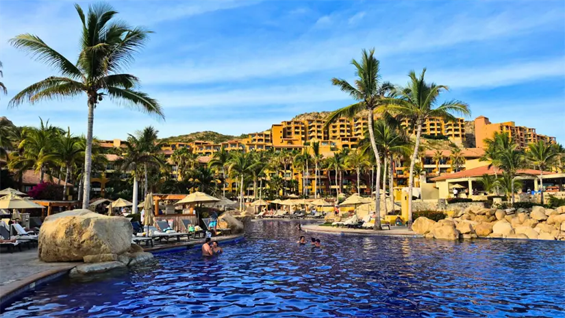 imagen recuadro Autoridades y sector turístico confían en que la ruta Panamá–Los Cabos impulse la diversificación de mercados y fortalezca la promoción internacional del destino. Foto: Perry Wong / Facebook