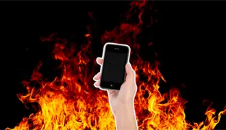 Se incendia colchón en Saltillo tras sobrecarga de celular, pudo terminar en tragedia
