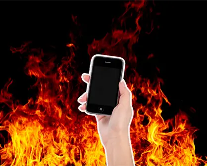 Se incendia colchón en Saltillo tras sobrecarga de celular, pudo terminar en tragedia