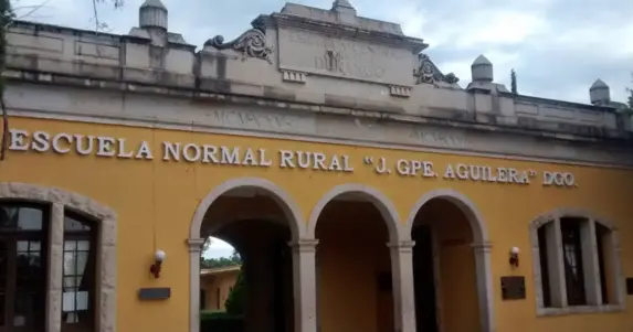 Escuela Normal Rural de Durango | Foto: guadalupeaguilera.edu.mx