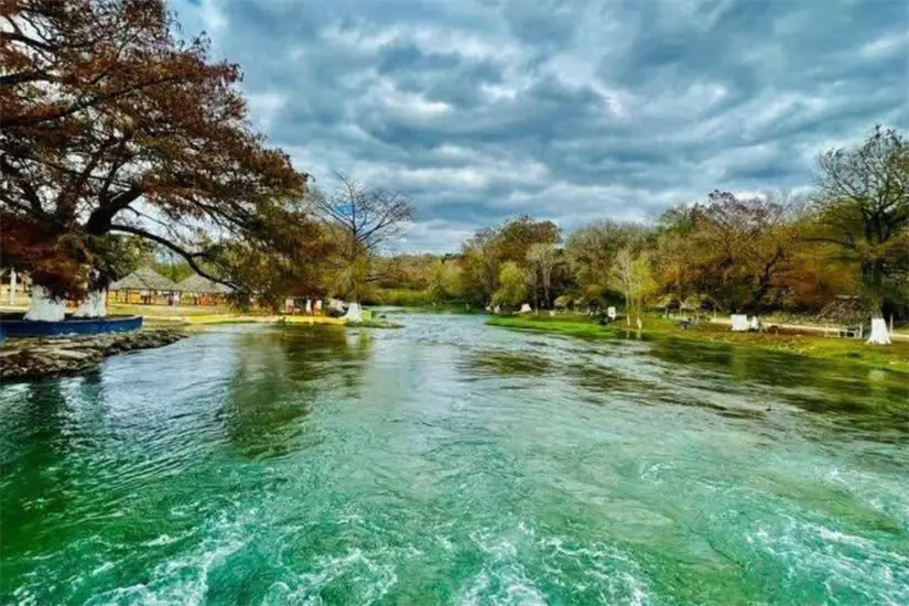 cascada foto!: Sfera Tam