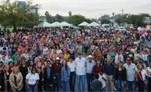 Waldo Fernández recorre Doctor Arroyo y Linares con posadas ciudadanas