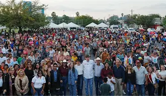Waldo Fernández recorre Doctor Arroyo y Linares con posadas ciudadanas