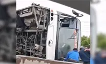 Camión urbano se vuelca en Miguel Alemán en Apodaca; hay al menos 8 muertos Camión urbano se vuelca en Miguel Alemán en Apodaca; hay al menos 8 muertos