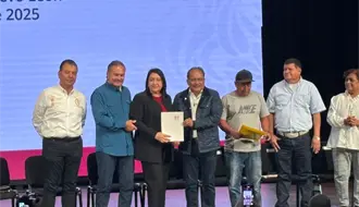 Escobedo entrega mil 200 cancelaciones de hipoteca a usuarios del Infonavit