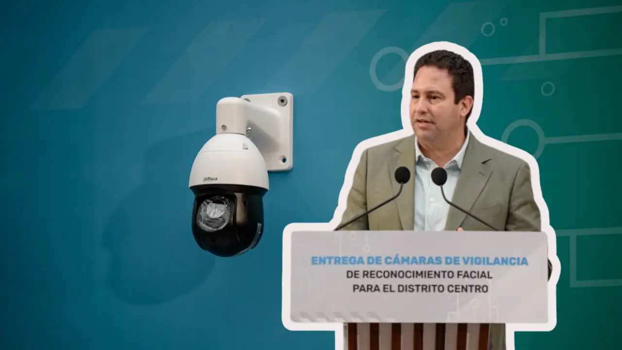 Todo el sistema es monitoreado de manera permanente desde el Centro de Control y Comando C2, el cual está enlazado directamente con el C4 estatal, lo que permite una respuesta más rápida y coordinada./Foto: Gobierno Municipal de Saltillo