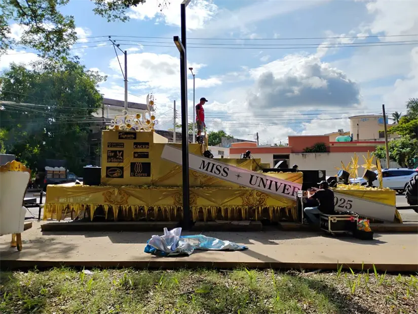 imagen recuadro Fátima Bosch tendrá un desfile de bienvenida. Foto: Armando de la Rosa.