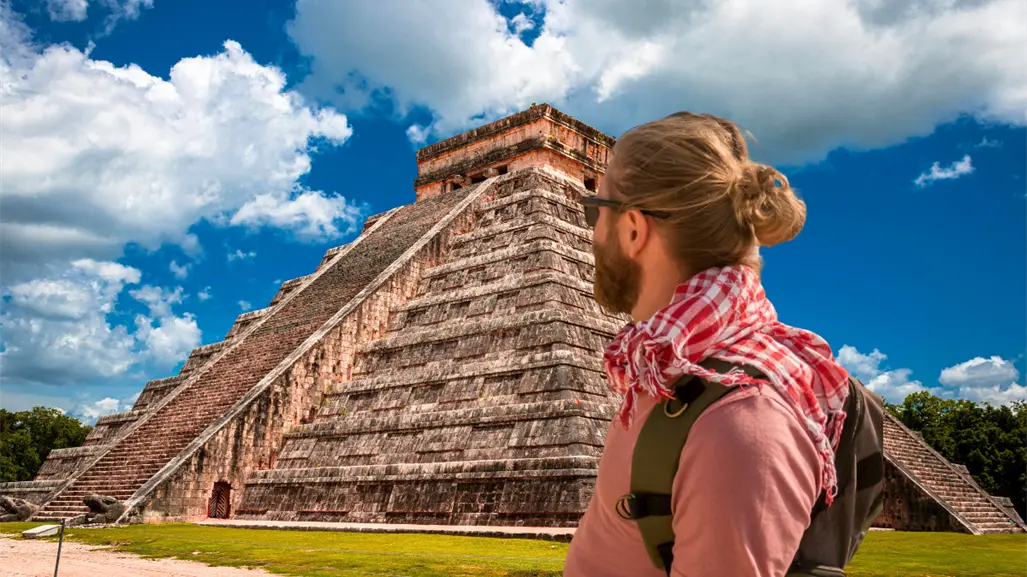 ¿Está permitido visitar el interior de la pirámide de Kukulcán en Chichén Itzá?