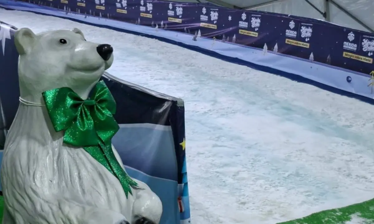 Las actividades en la pista de hielo se reanudarán este domingo 14 si el clima lo permite Foto: AyuntaMérida