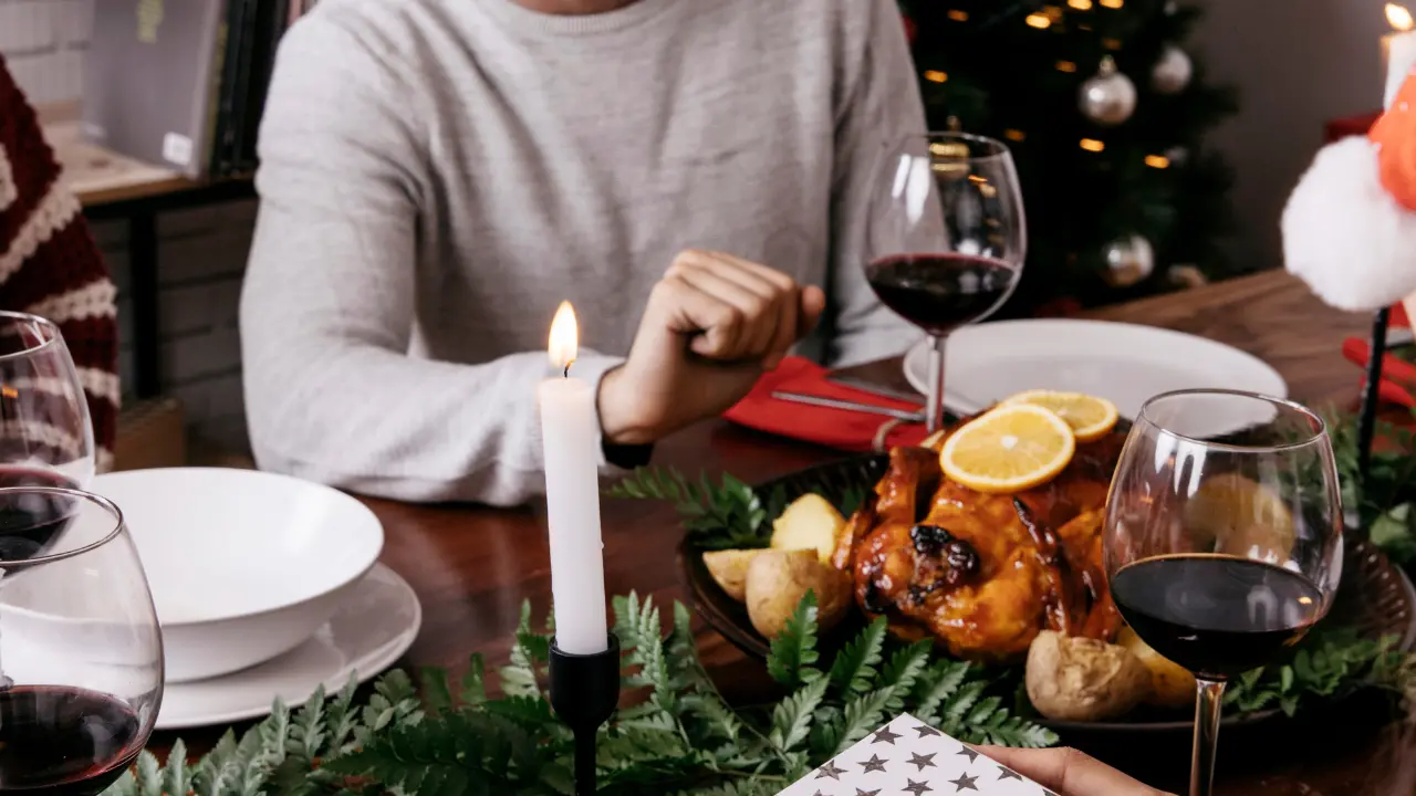 Pavo, el principal platillo en la cena de navidad. Foto: Canva.