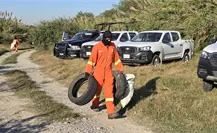 Retiran 2.3 toneladas de llantas del Río Santa Catarina en Guadalupe Retiran 2.3 toneladas de llantas del Río Santa Catarina en Guadalupe