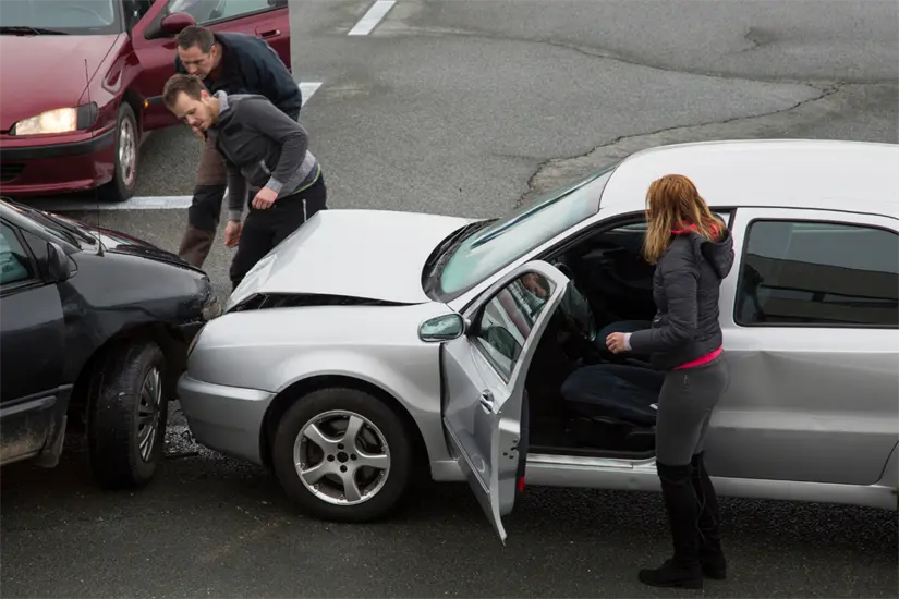 imagen recuadro El alcalde de Monterrey impulsa una nueva ley para cambiar la cultura vial y mejorar la movilidad en la ciudad. Foto: Canva
