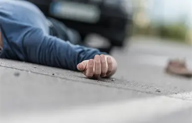 Un muerto y varios heridos en accidentes de tr&aacute;nsito al inicio del Marat&oacute;n Guadalupe-Reyes en BCS