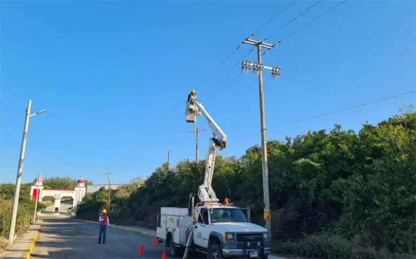 Camioneta CFE Pagina CFE
